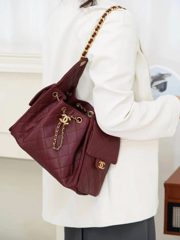 Chanel  Caviar Chanel 25